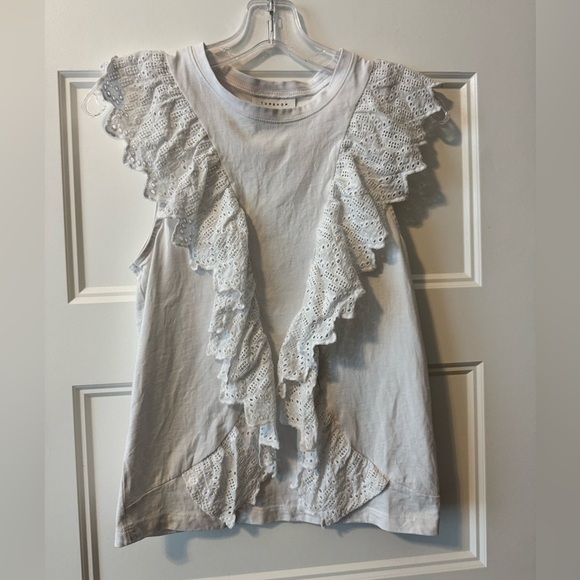 SALE 🏷️Topshop White Eyelet Ruffle Trim Tank Size 4 - Picture 1 of 7